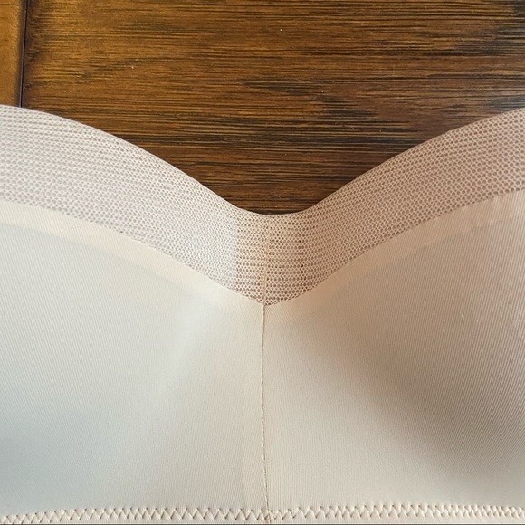 Lively Wireless Strapless Bra - Picture 3 of 4